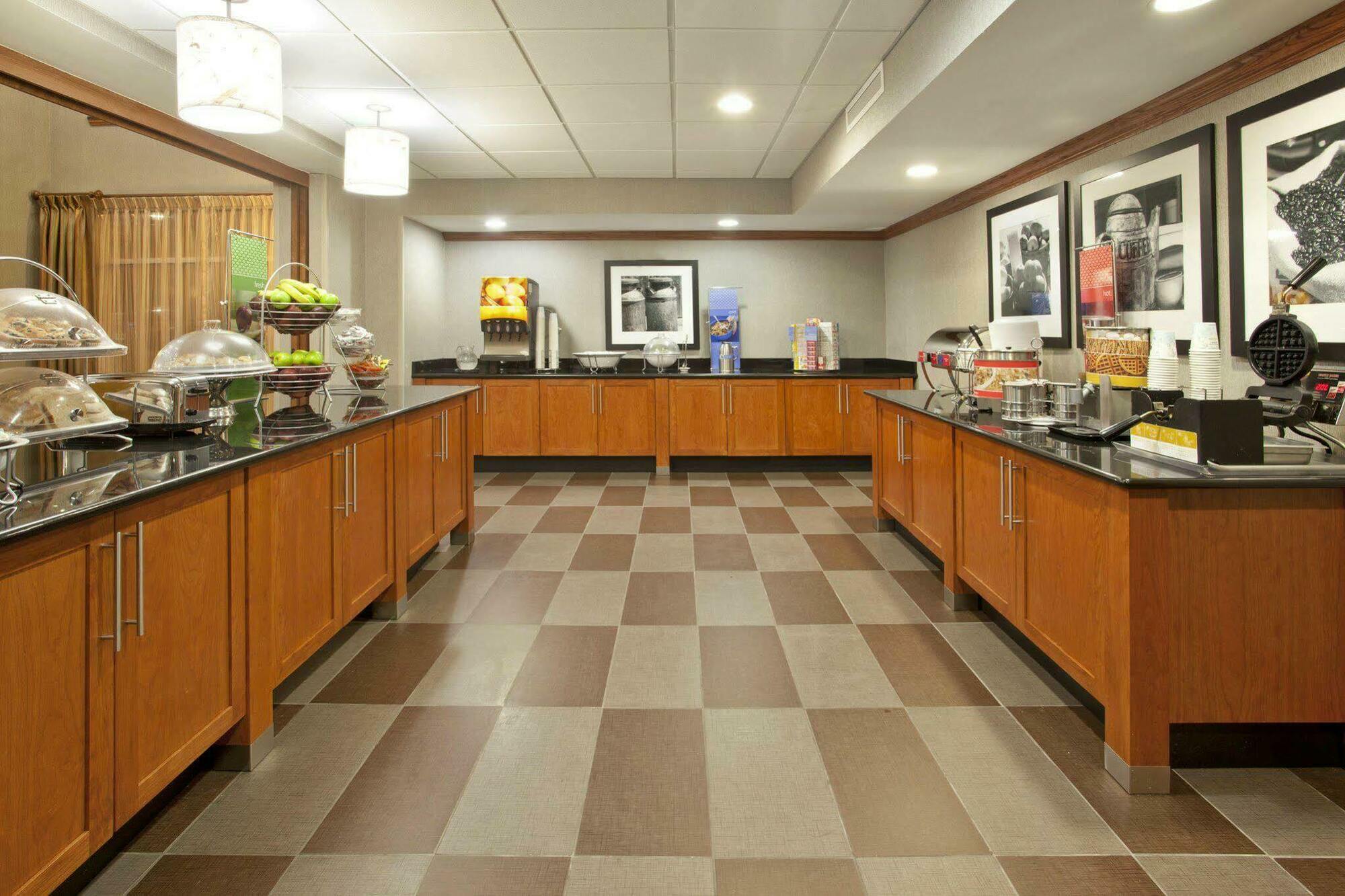 Hampton Inn & Suites Fort Worth-West-I-30 Bagian luar foto